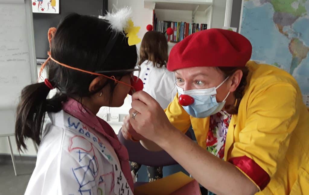Clown S’cool delivers a dose of smiles and laughter at Edinburgh Children’s Hospital